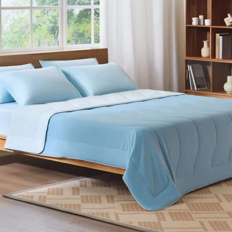 Couette rafraîchissante REST® Evercool® pour lit double ou queen size pour les dormeurs chauds Literie toutes saisons pour rester au frais en cas de transpiration nocturne Couverture légère et respirante 90"x90" Pouces Bleu Aqua